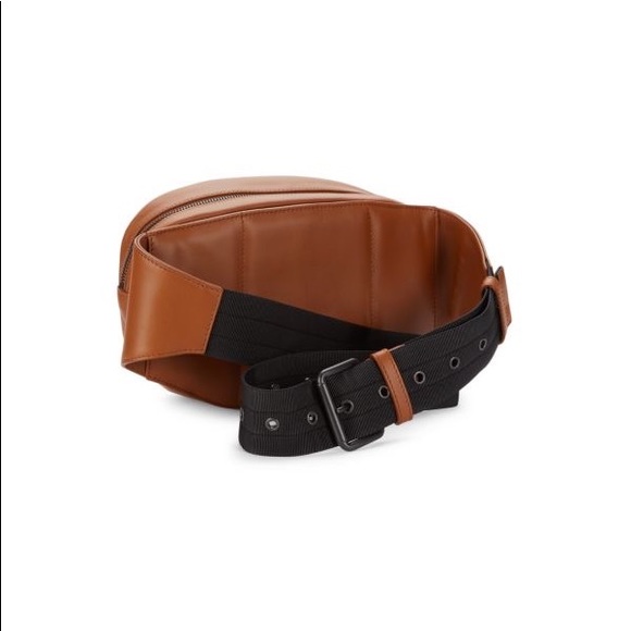 Bottega Veneta - Intrecciato Leather Belt Bag - Picture 4 of 5